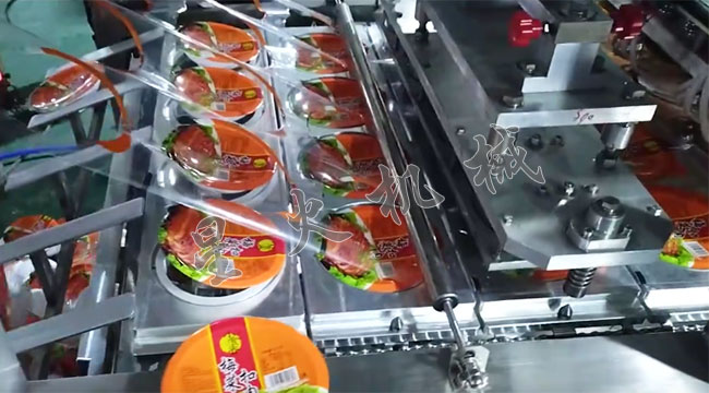 bڙC(j)O(sh)会(x)(ji)չʾ